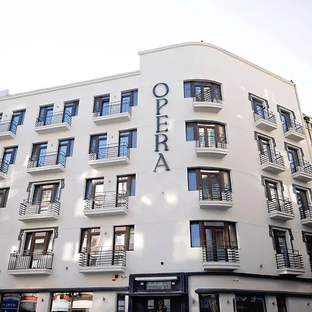Szálloda Opera