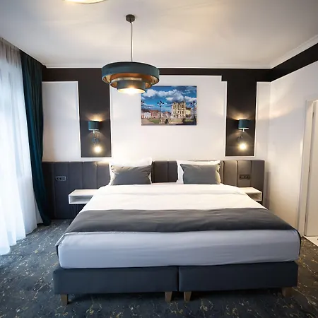 Opera 4* Temesvár