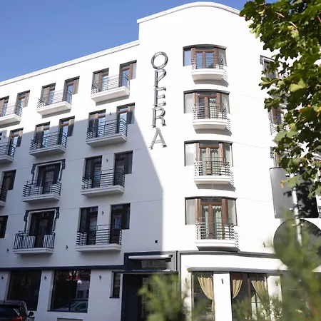 Szálloda Opera