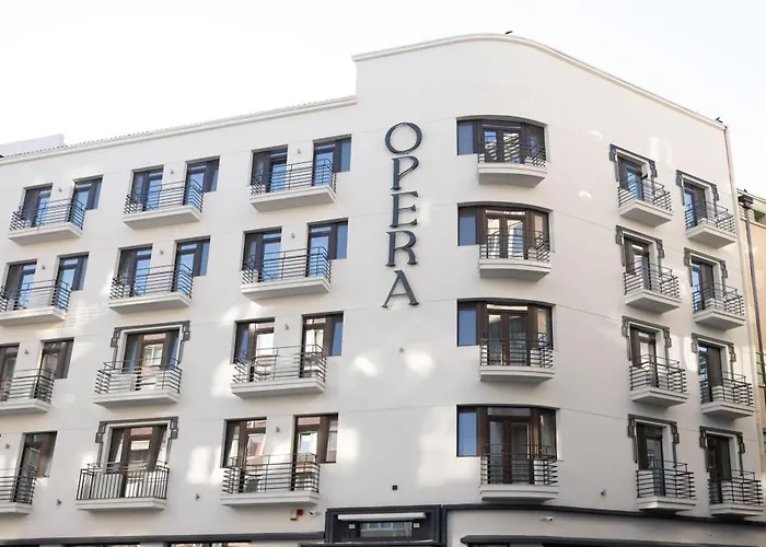 Hotel Opera 4*