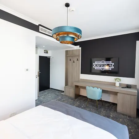 Hotel Opera 4*