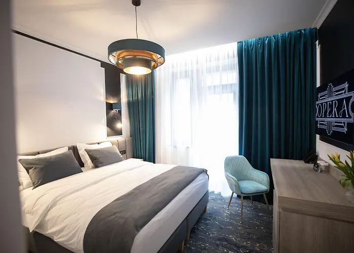 Opera Hotel